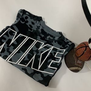 Boys Nike Pro Dri-Fit Compression Top Size Small